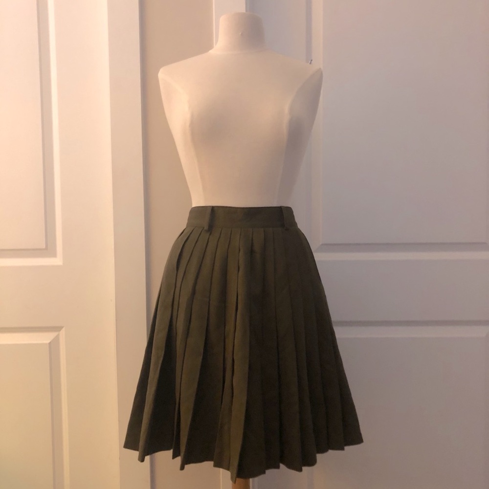 Vintage Alfred Sung army green pleated wool skirt